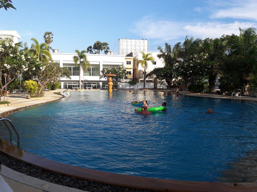 Studio Veiwtalay 7 Pattaya Exterior photo